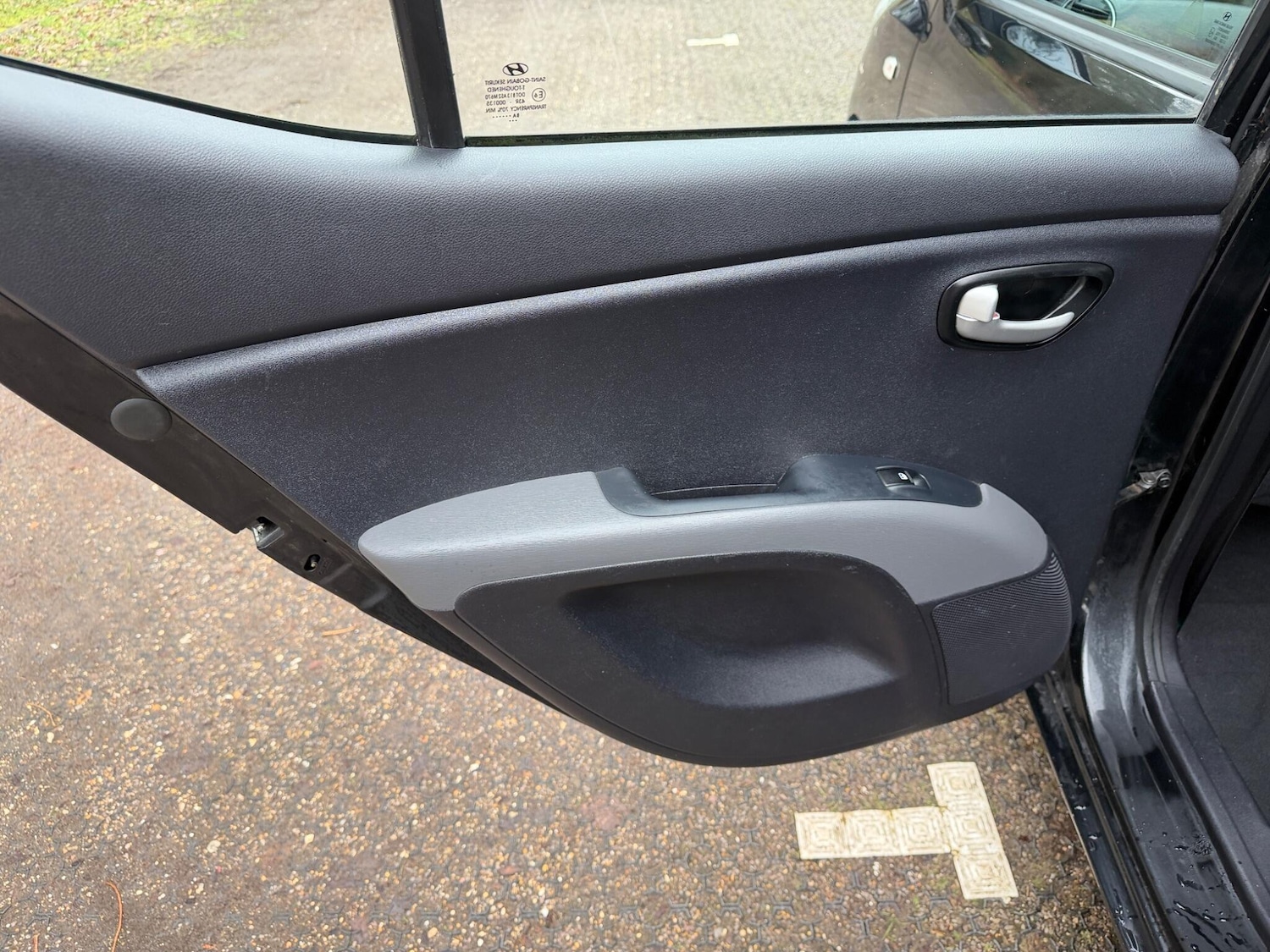 Used Hyundai i10 2011 for sale - 77612406: Photo 50