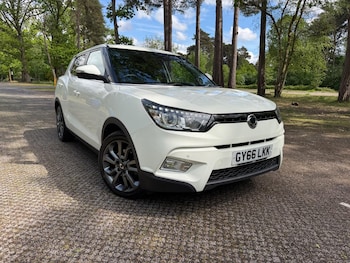 Used Ssangyong Tivoli 2016 for sale - 78504895: Photo