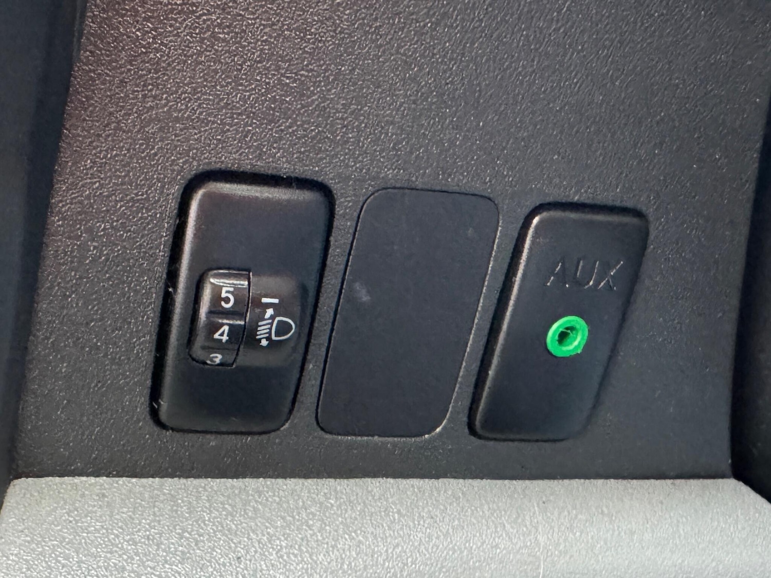 Used Daihatsu Sirion 2008 for sale - 77612127: Photo 34