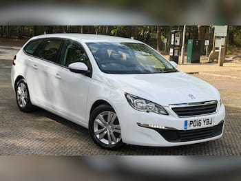 Used Peugeot 308 2016 for sale - 79750500: Photo