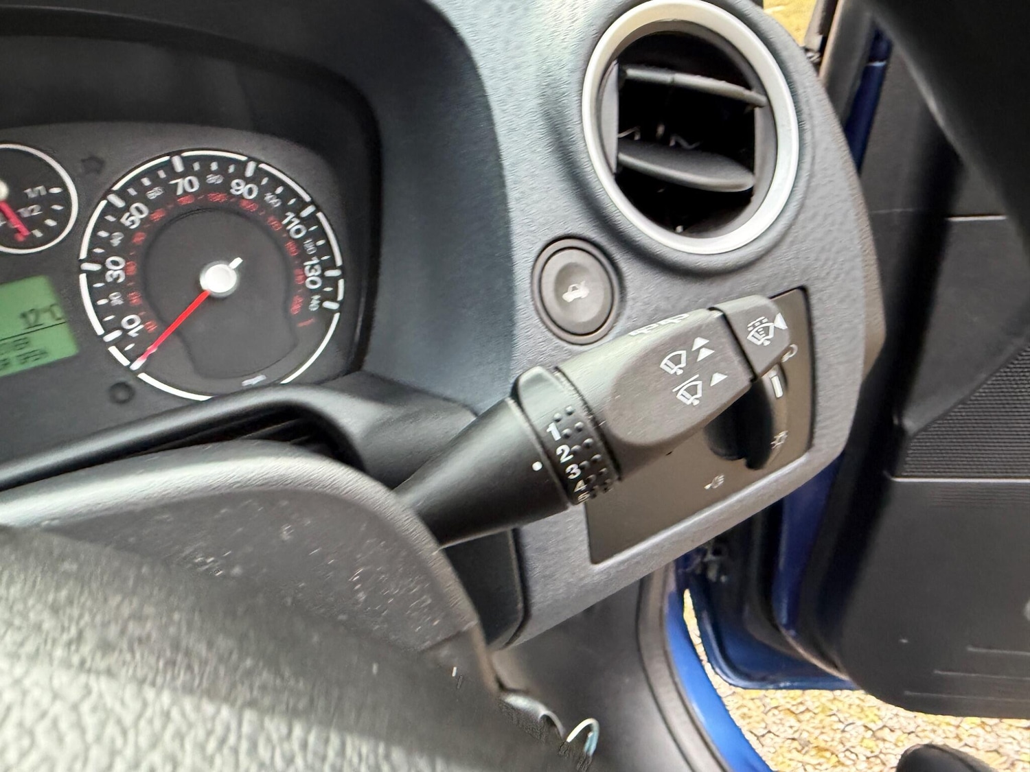 Used Ford Fusion 2010 for sale - 78128051: Photo 23