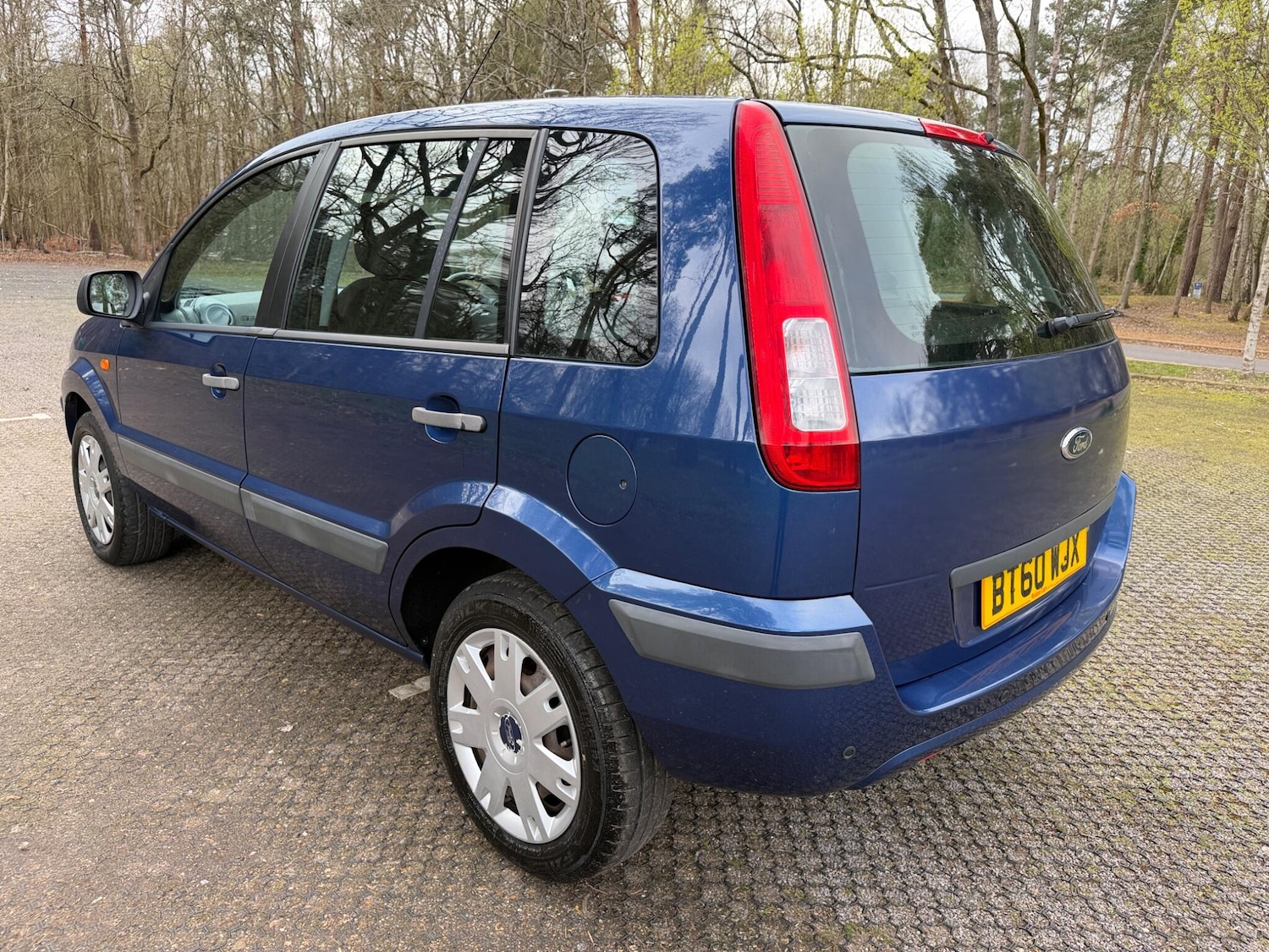 Used Ford Fusion 2010 for sale - 78128051: Photo 5