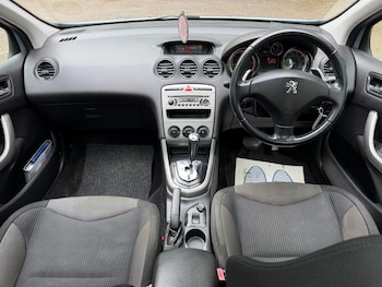Used Peugeot 308 2011 for sale - 78561105: Photo