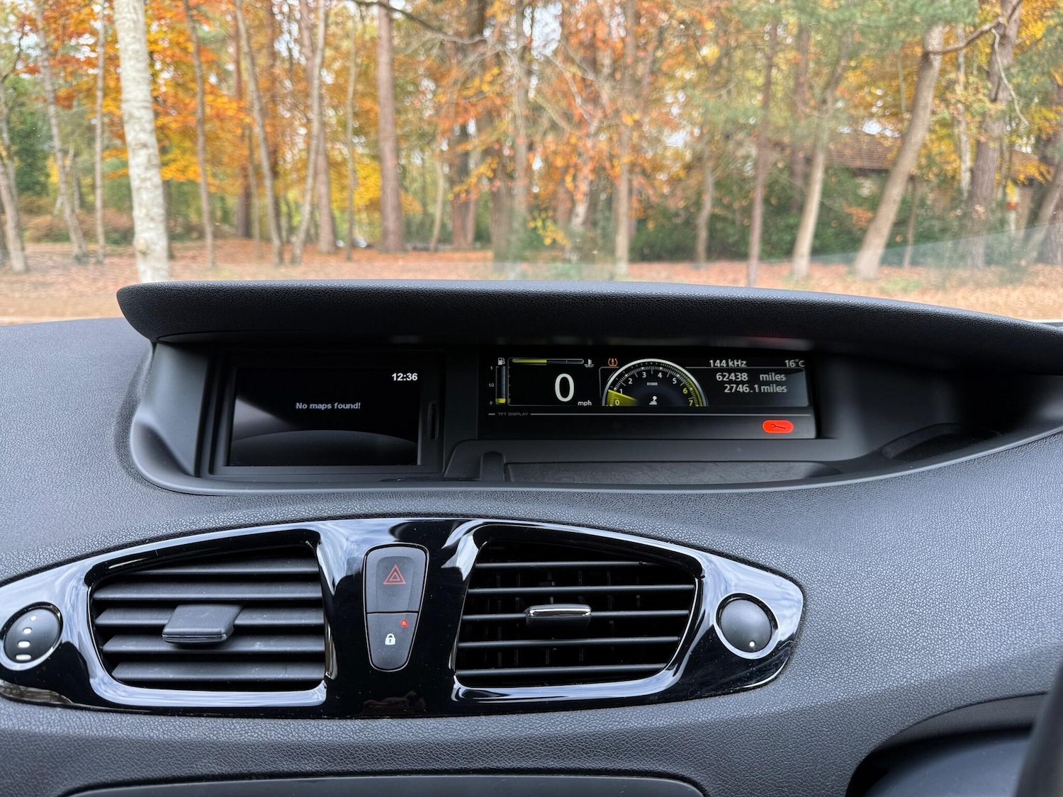 Used Renault Scenic 2015 for sale - 77040212: Photo 22