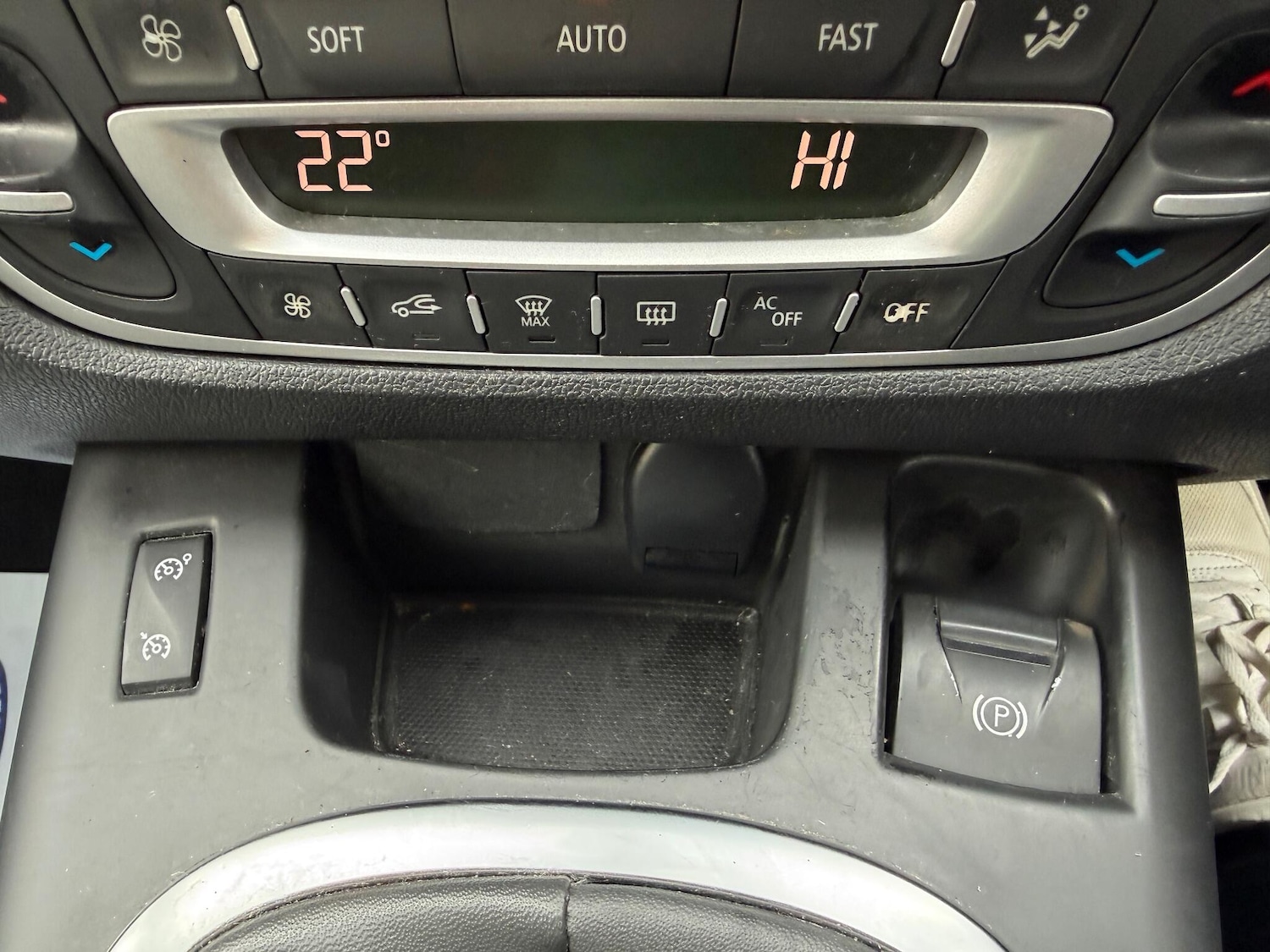 Used Renault Scenic 2015 for sale - 77040212: Photo 24