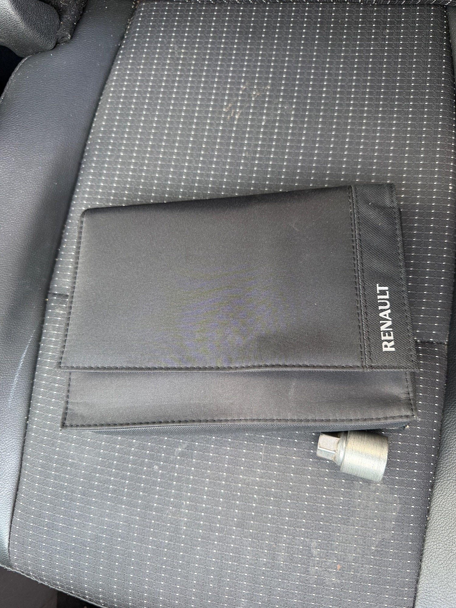 Used Renault Scenic 2015 for sale - 77040212: Photo 40