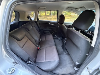 Used Honda Jazz 2014 for sale - 79248386: Photo