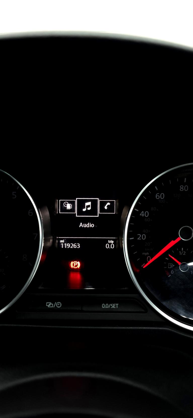 Used Volkswagen Polo 2015 for sale - 78038829: Photo 24