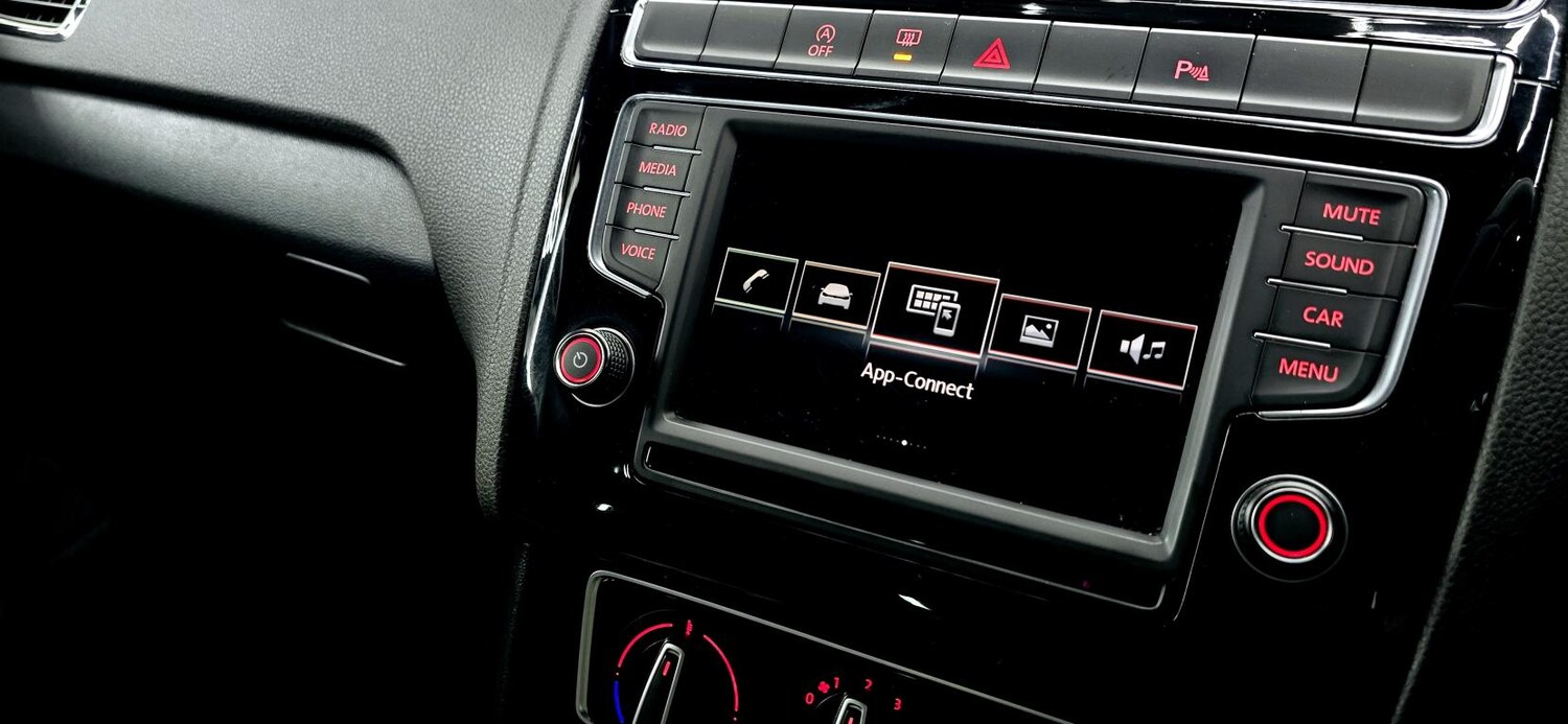 Used Volkswagen Polo 2015 for sale - 78038829: Photo 28