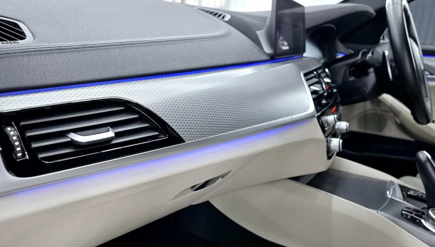 Used BMW 5 Series 2019 for sale - 77525785: Photo 40