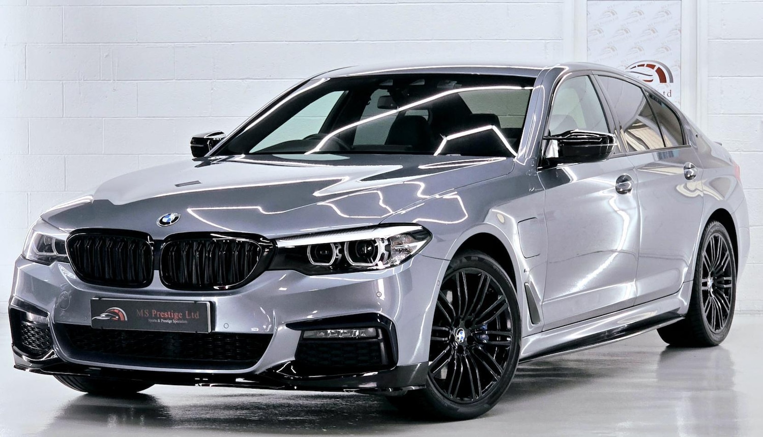 Used BMW 5 Series 2018 for sale - 77977375: Photo 1