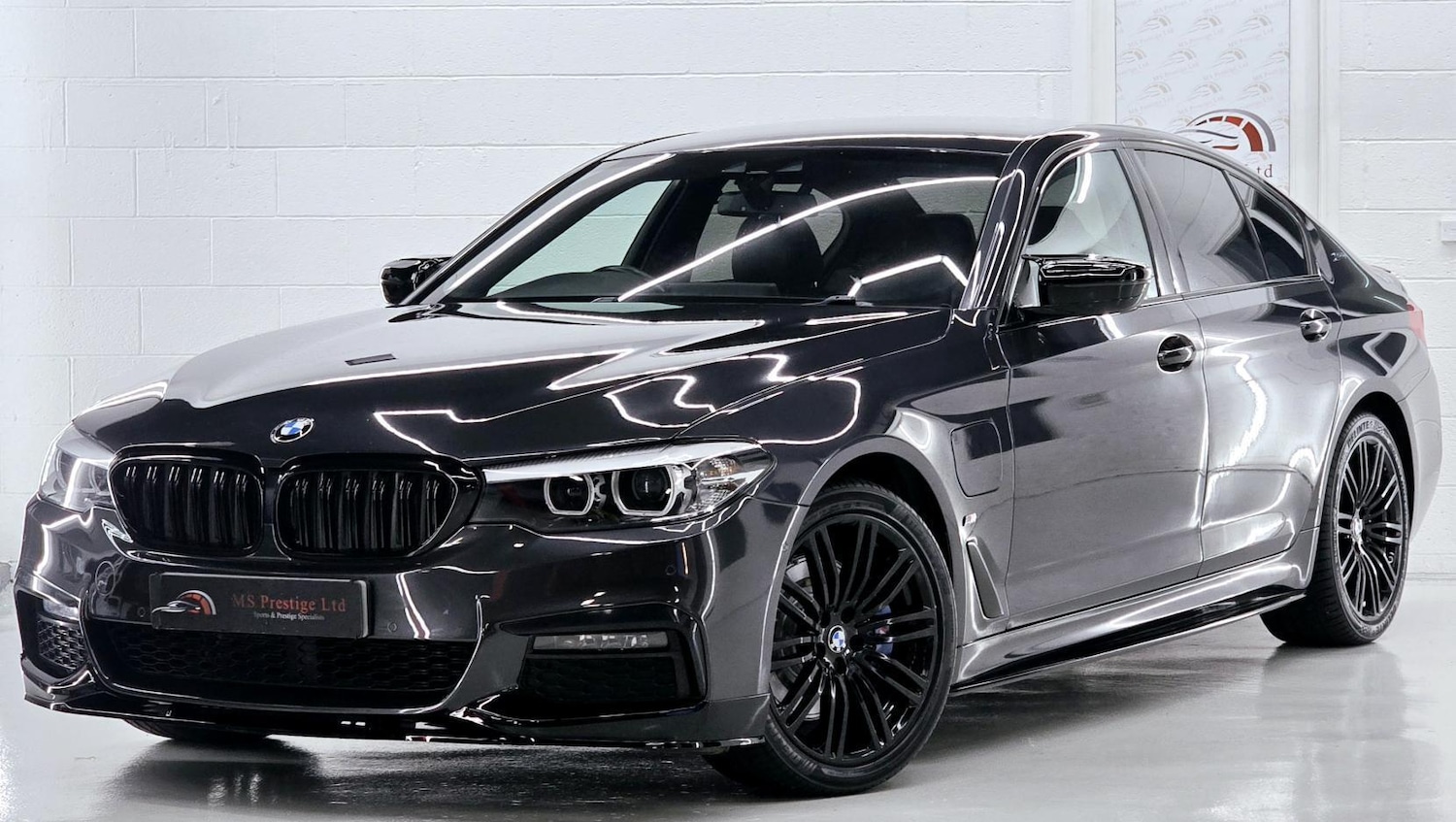 Used BMW 5 Series 2019 for sale - 77166632: Photo 1