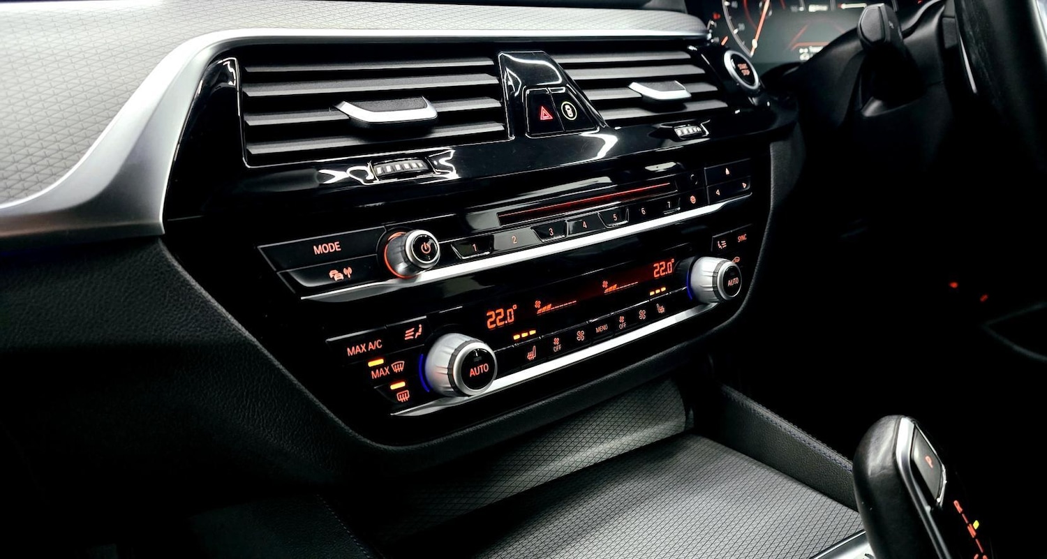 Used BMW 5 Series 2019 for sale - 77166632: Photo 45