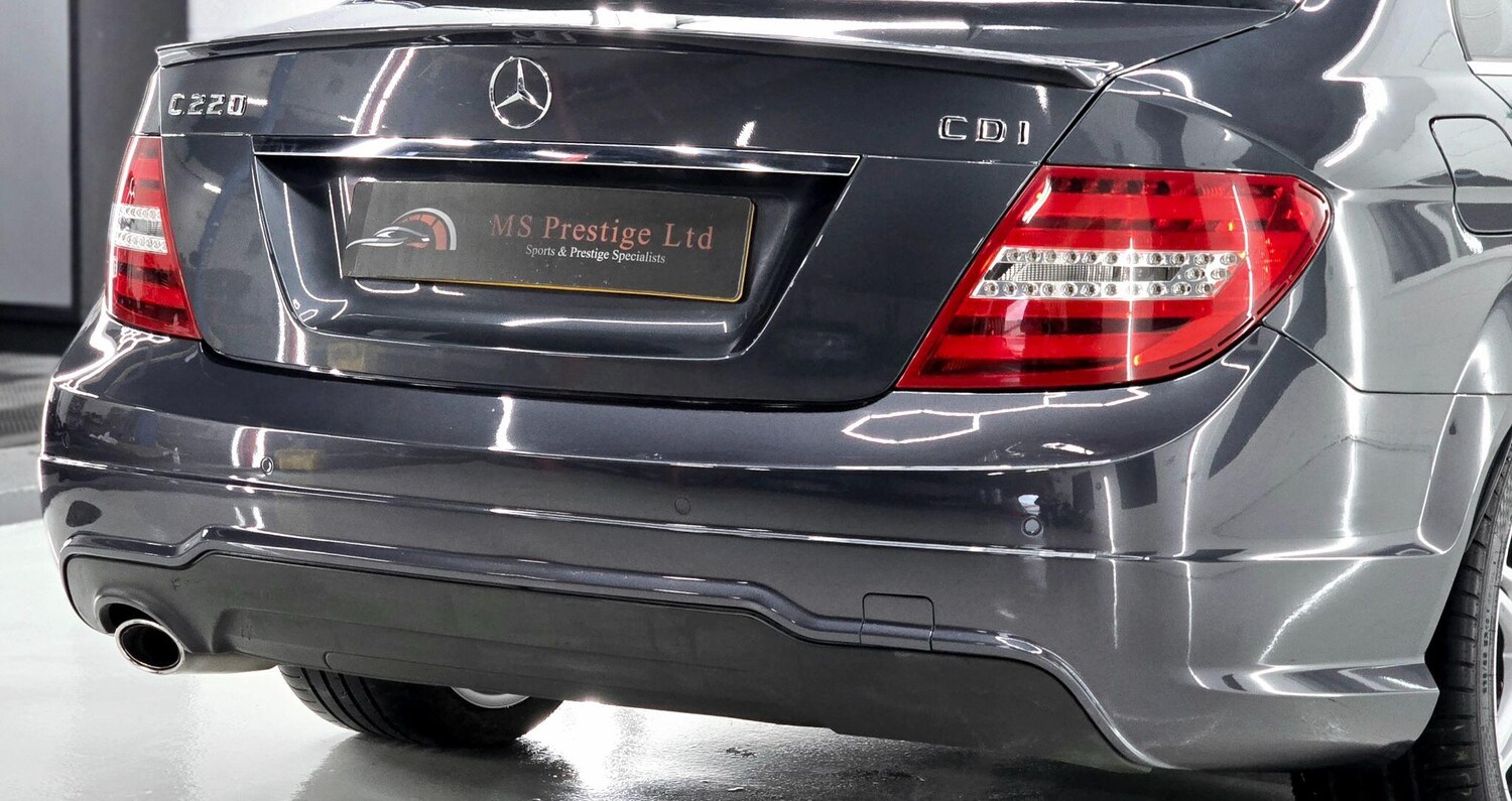 Used Mercedes-Benz C Class 2012 for sale - 76585289: Photo 13