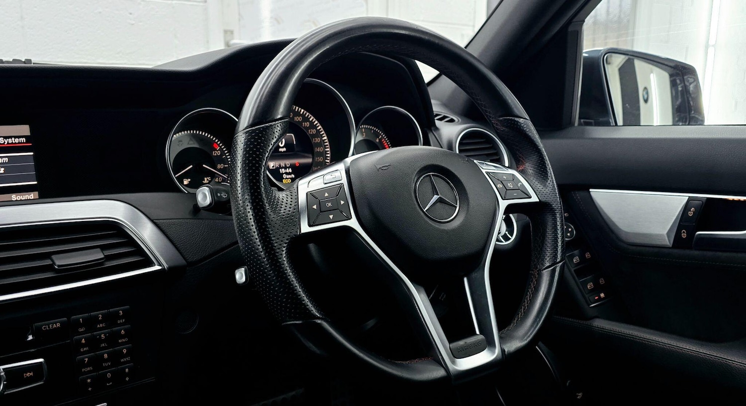 Used Mercedes-Benz C Class 2012 for sale - 76585289: Photo 26