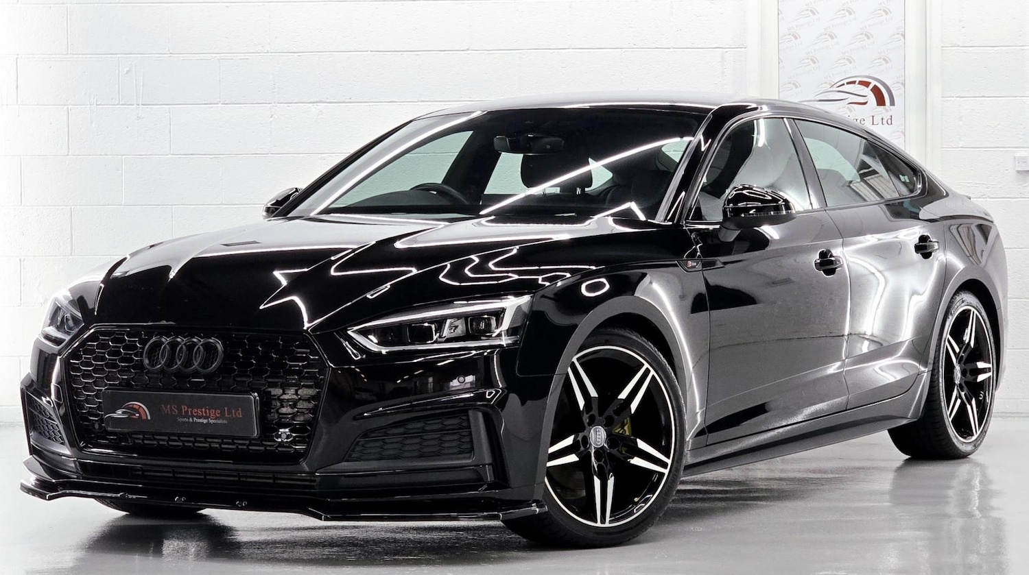 Used Audi A5 2021 for sale - 77201702: Photo 2