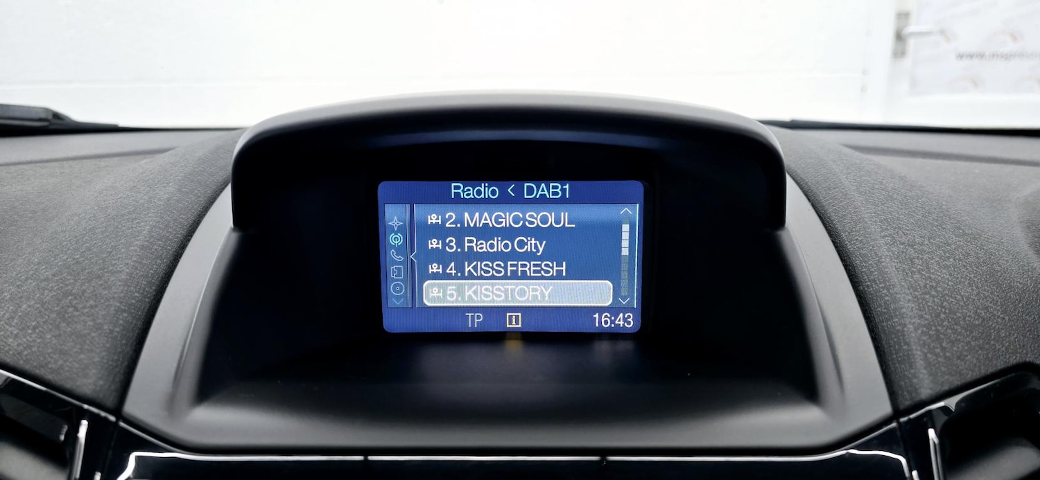 Used Ford Fiesta 2015 for sale - 77755186: Photo 39