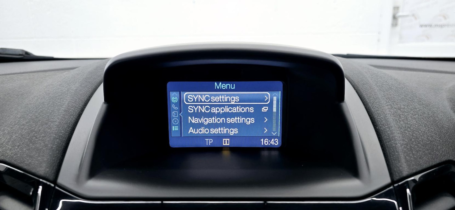 Used Ford Fiesta 2015 for sale - 77755186: Photo 40