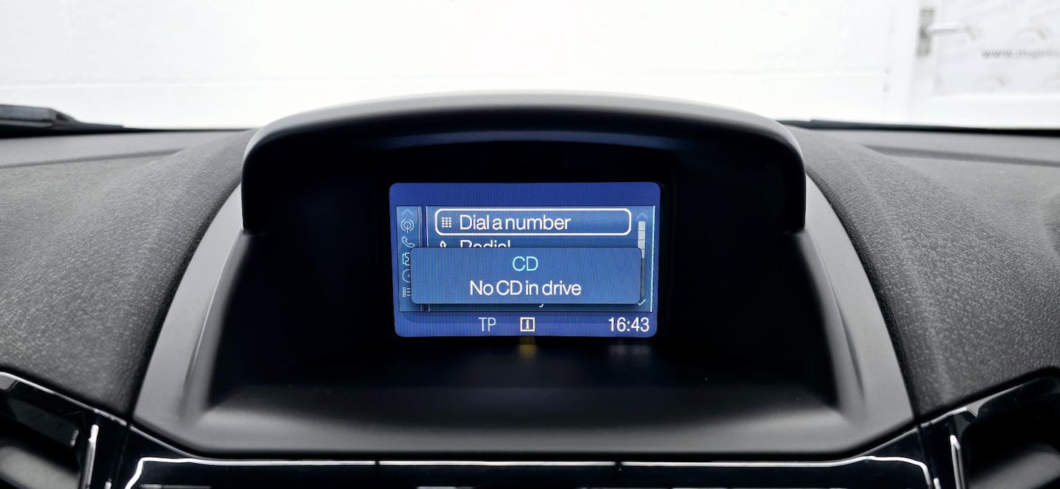 Used Ford Fiesta 2015 for sale - 77755186: Photo 42