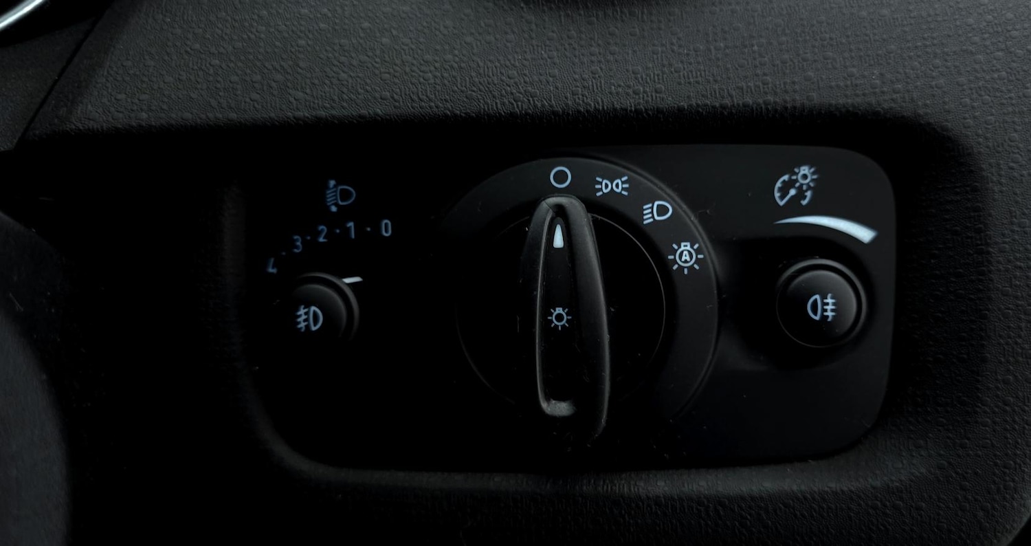 Used Ford Fiesta 2015 for sale - 77755186: Photo 48