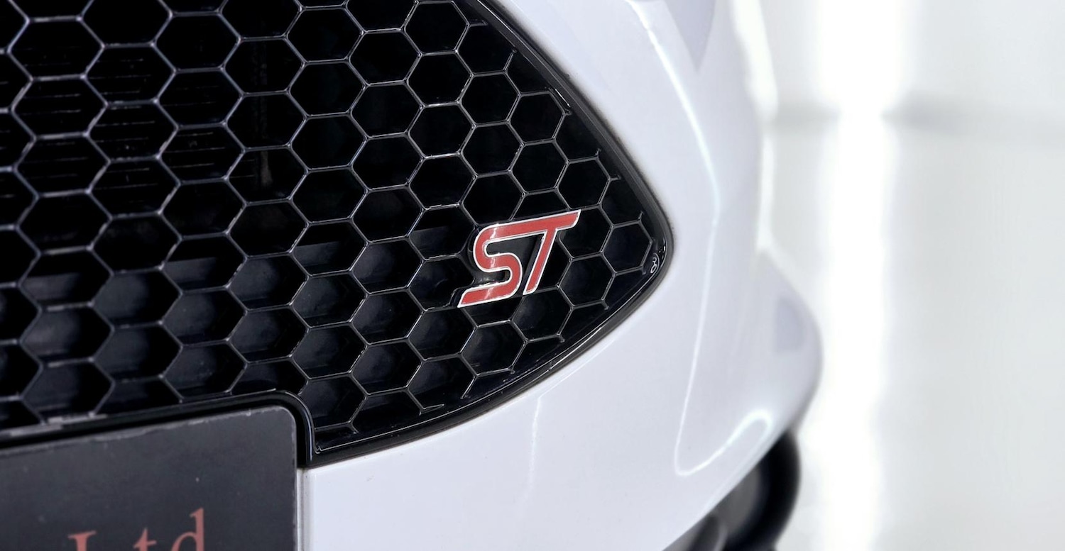 Used Ford Fiesta 2015 for sale - 77755186: Photo 7