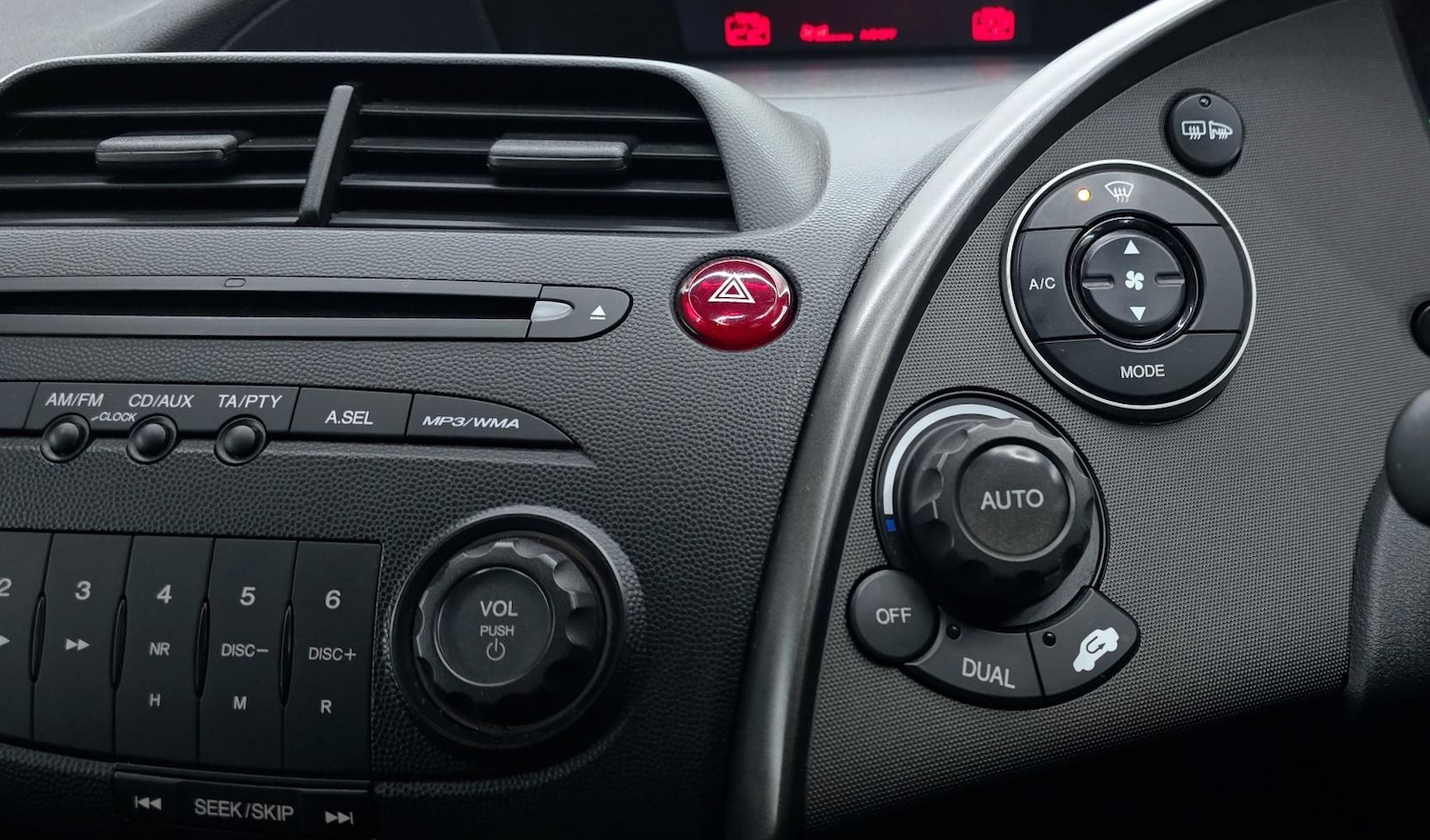 Used Honda Civic 2008 for sale - 77277677: Photo 34