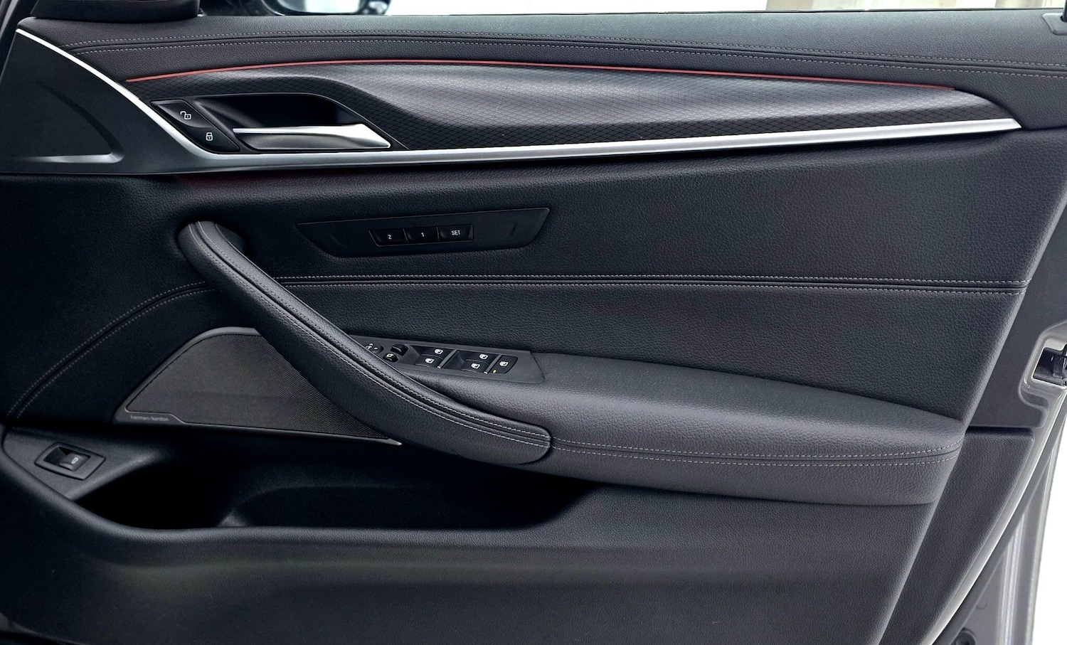 Used BMW 5 Series 2022 for sale - 76498981: Photo 65