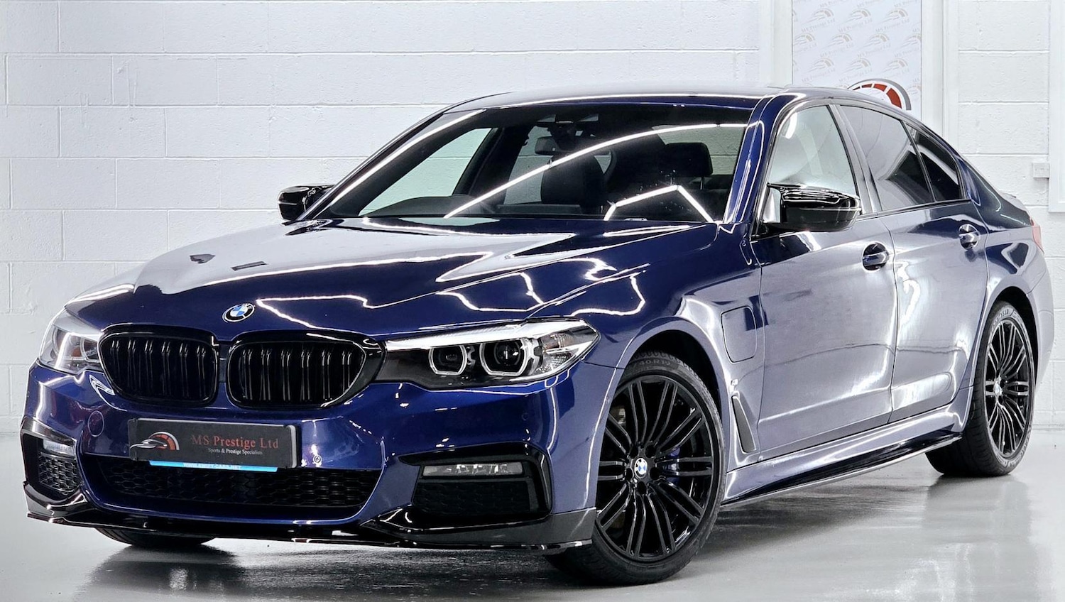 Used BMW 5 Series 2019 for sale - 77015963: Photo 1