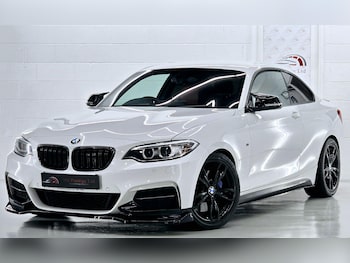 Used BMW 2 Series 2016 for sale - 76584020: Photo