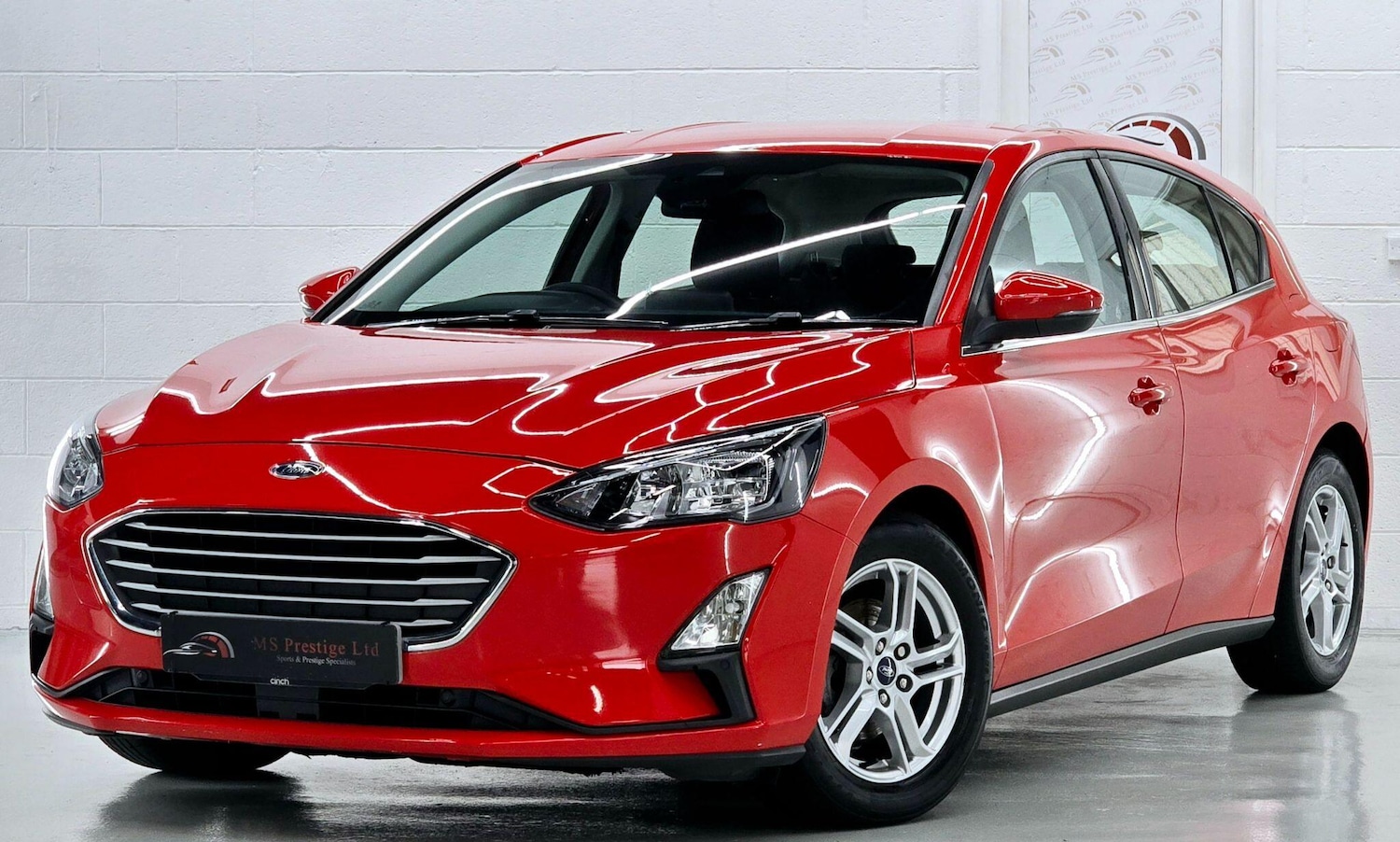 Used Ford Focus 2020 for sale - 76318072: Photo 1