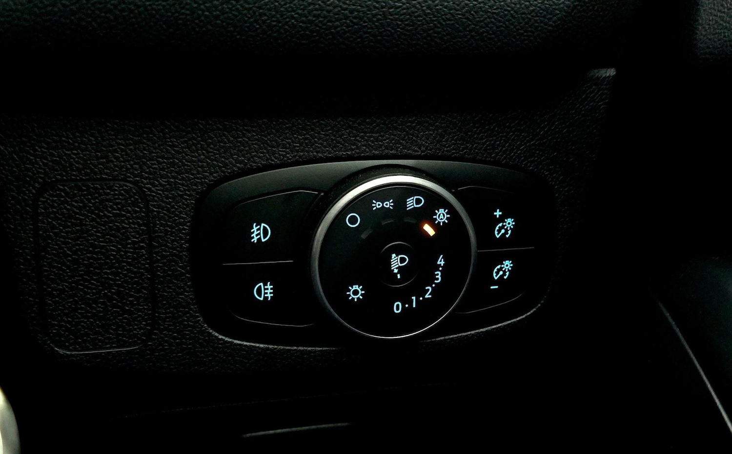 Used Ford Focus 2020 for sale - 76318072: Photo 57