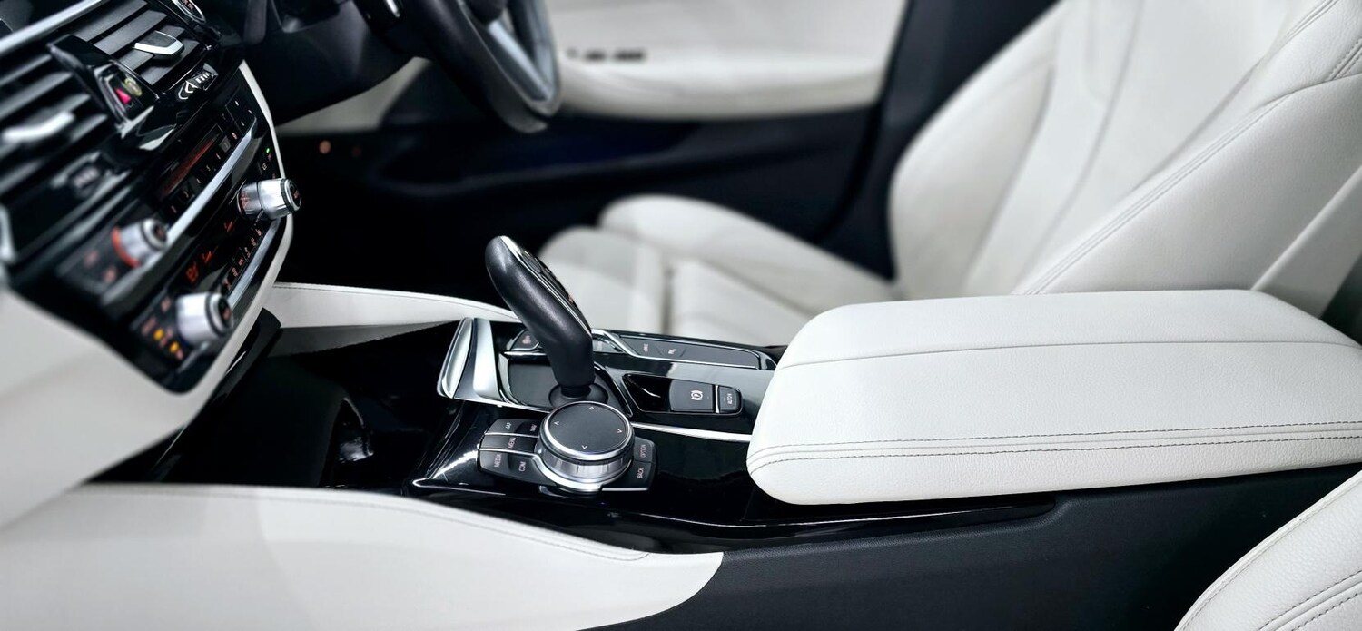 Used BMW 5 Series 2018 for sale - 77884915: Photo 45