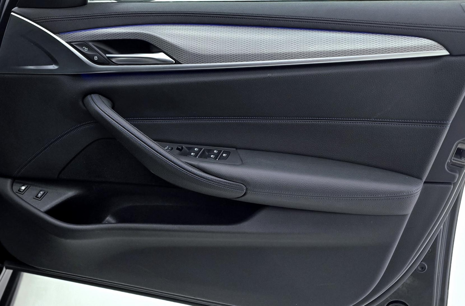 Used BMW 5 Series 2018 for sale - 77969057: Photo 55