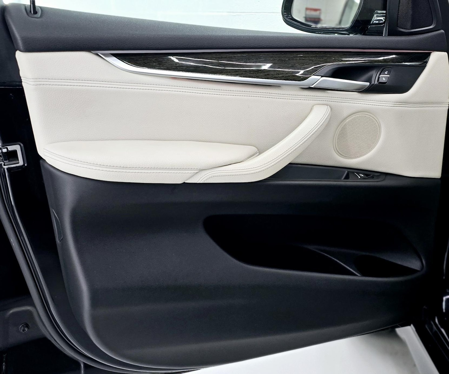 Used BMW X5 2017 for sale - 77015340: Photo 51