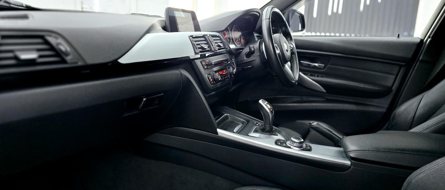 Used BMW 3 Series 2015 for sale - 77896098: Photo 24