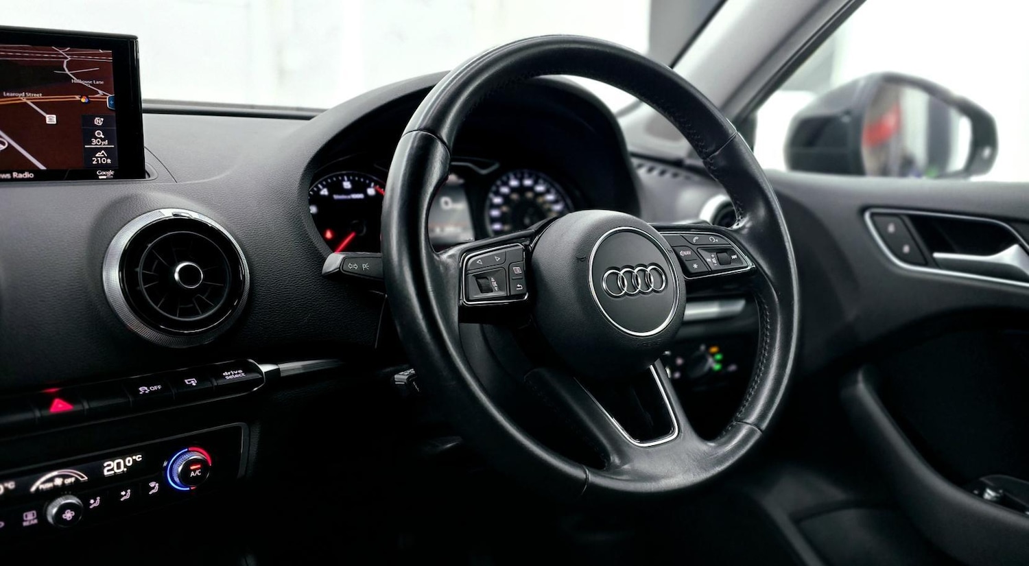 Used Audi A3 2017 for sale - 76975869: Photo 27