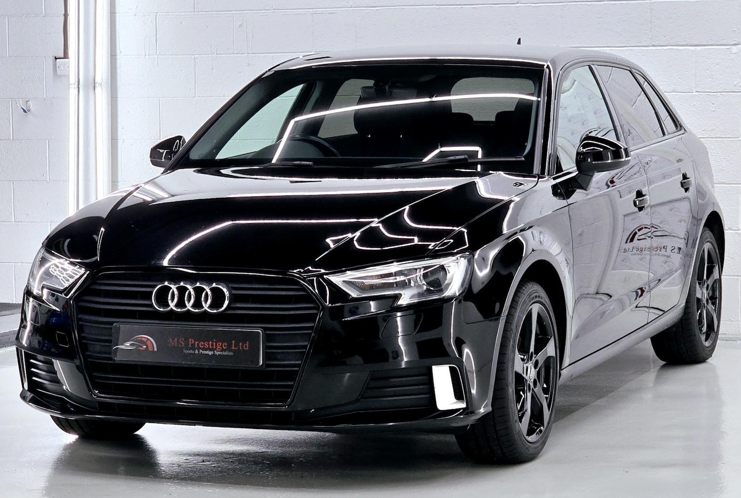 Used Audi A3 2017 for sale - 76975869: Photo 3