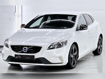 Used Volvo V40 2015 for sale - 77166682: Photo
