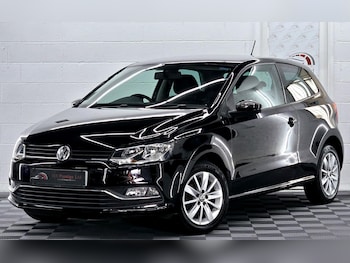 Used Volkswagen Polo 2015 for sale - 78667419: Photo