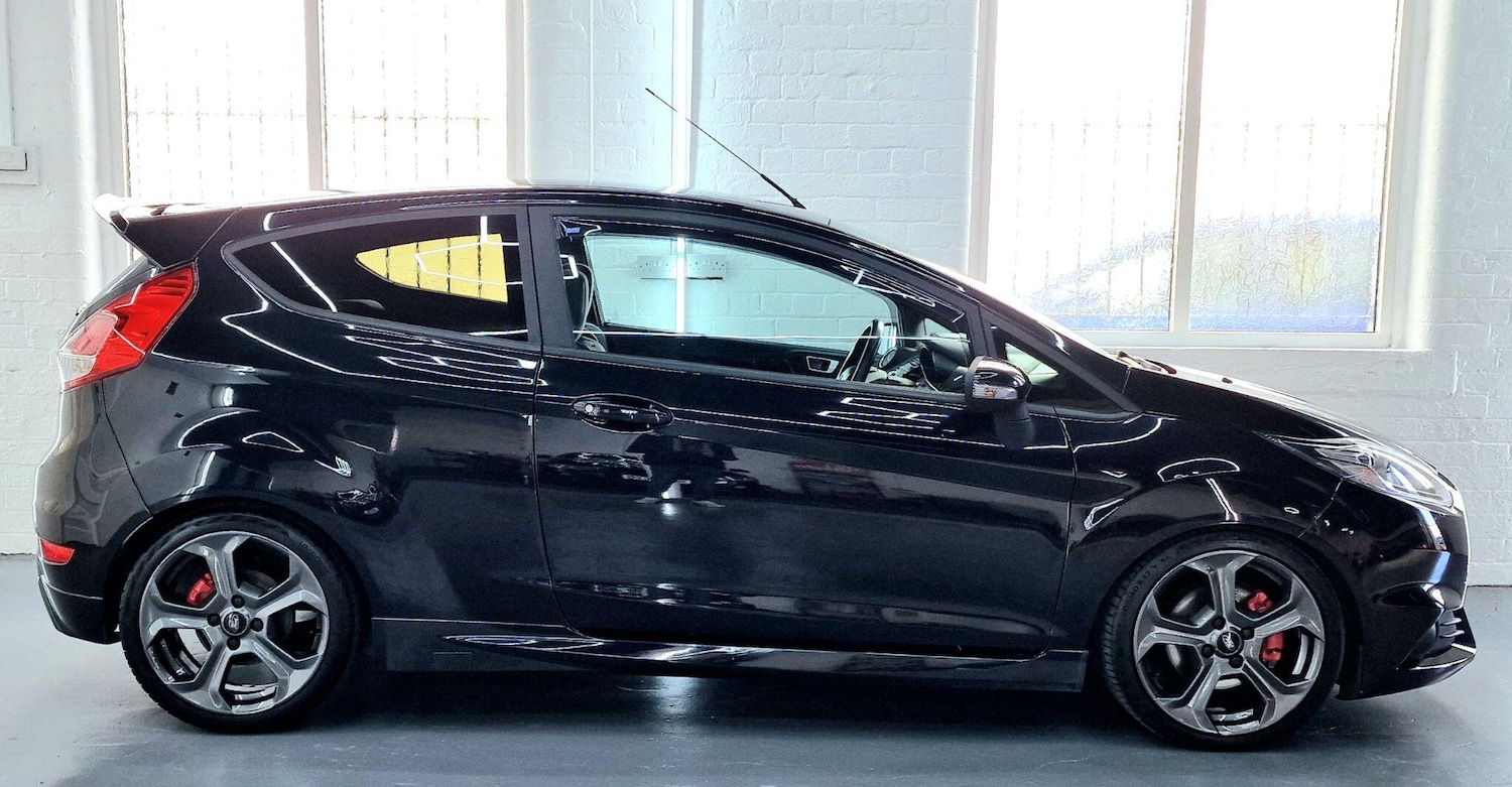 Used Ford Fiesta 2014 for sale - 76689580: Photo 20