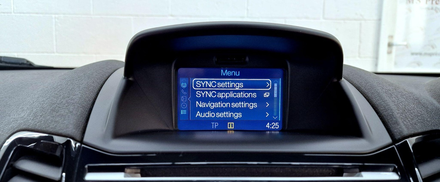 Used Ford Fiesta 2014 for sale - 76689580: Photo 34