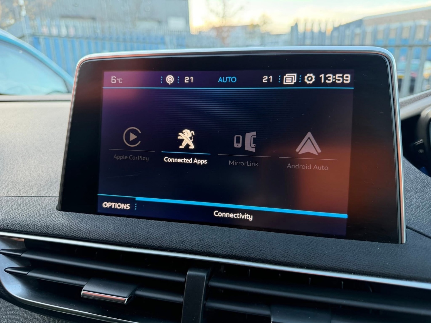 Used Peugeot 3008 2018 for sale - 76756875: Photo 19