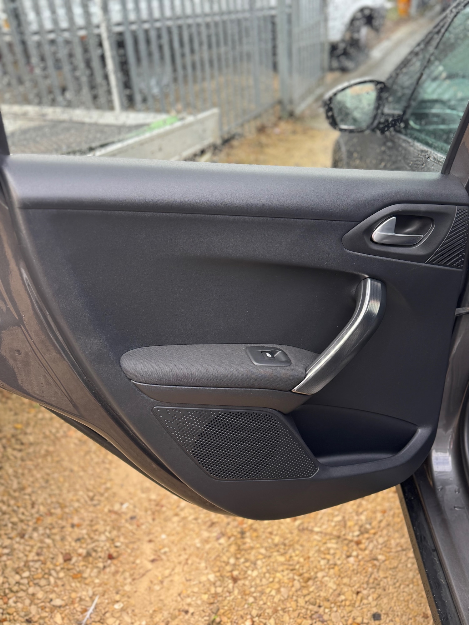 Used Peugeot 2008 2017 for sale - 76497084: Photo 11