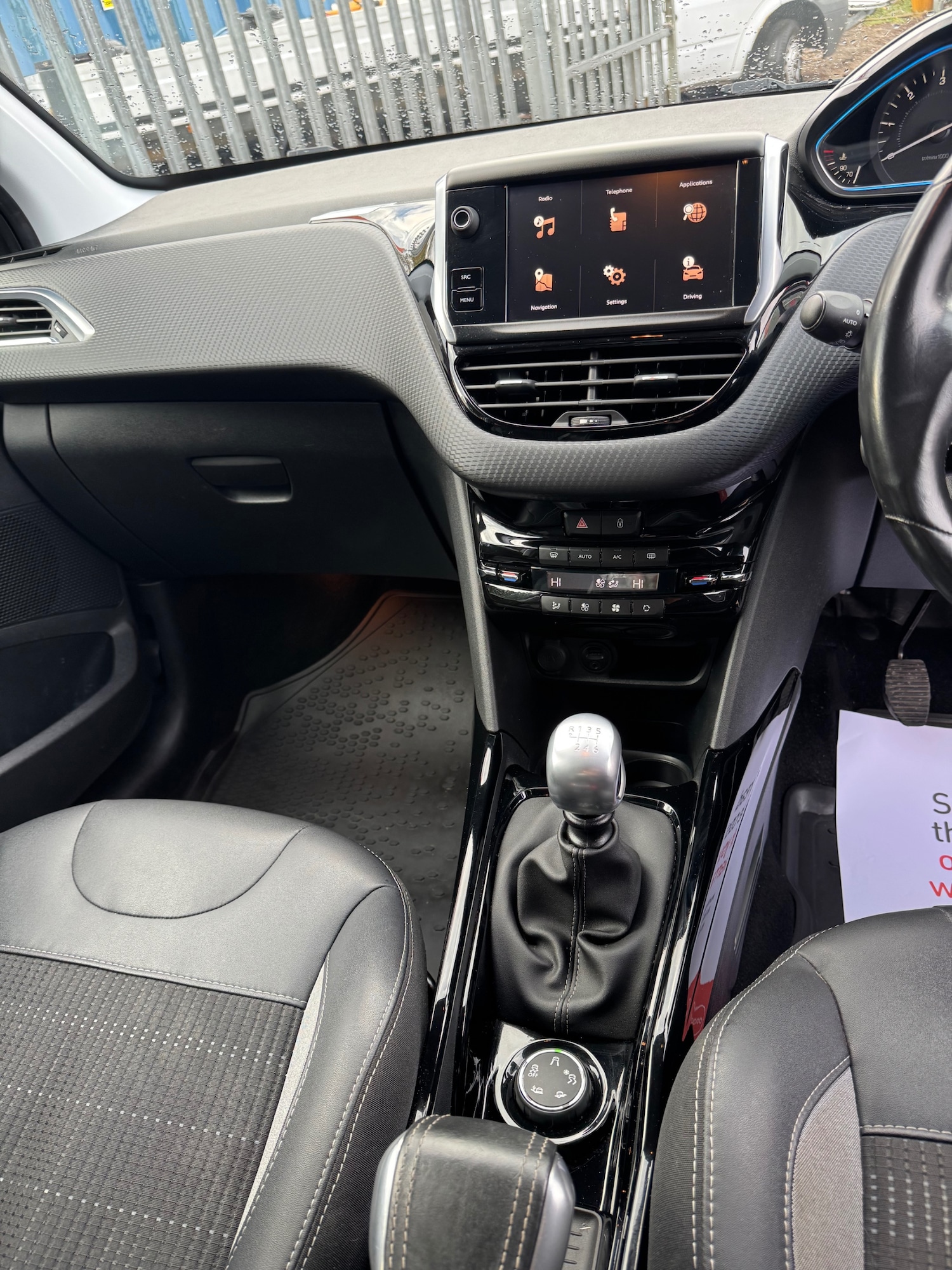 Used Peugeot 2008 2017 for sale - 76497084: Photo 16