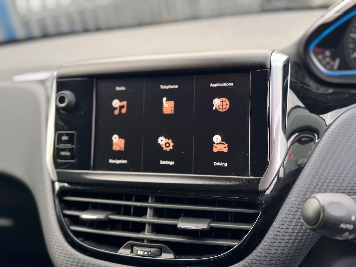 Used Peugeot 2008 2017 for sale - 76497084: Photo 18