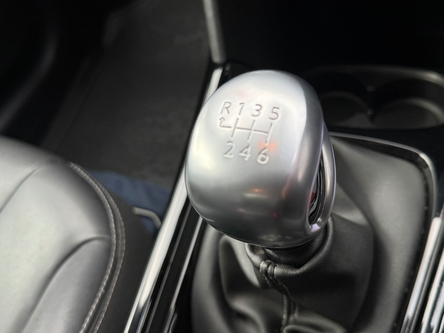 Used Peugeot 2008 2017 for sale - 76497084: Photo 19