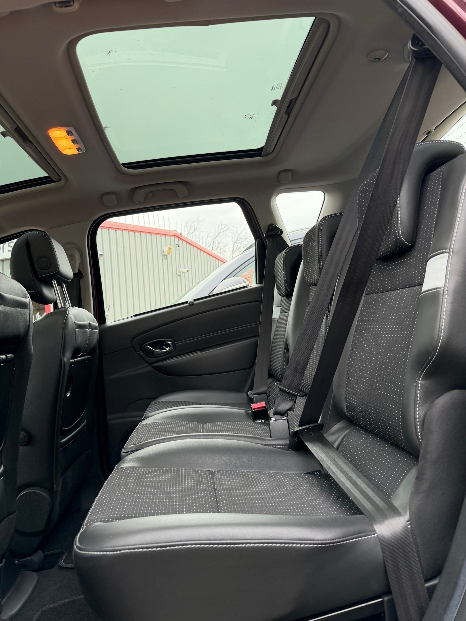 Used Renault Scenic 2013 for sale - 77394928: Photo 11