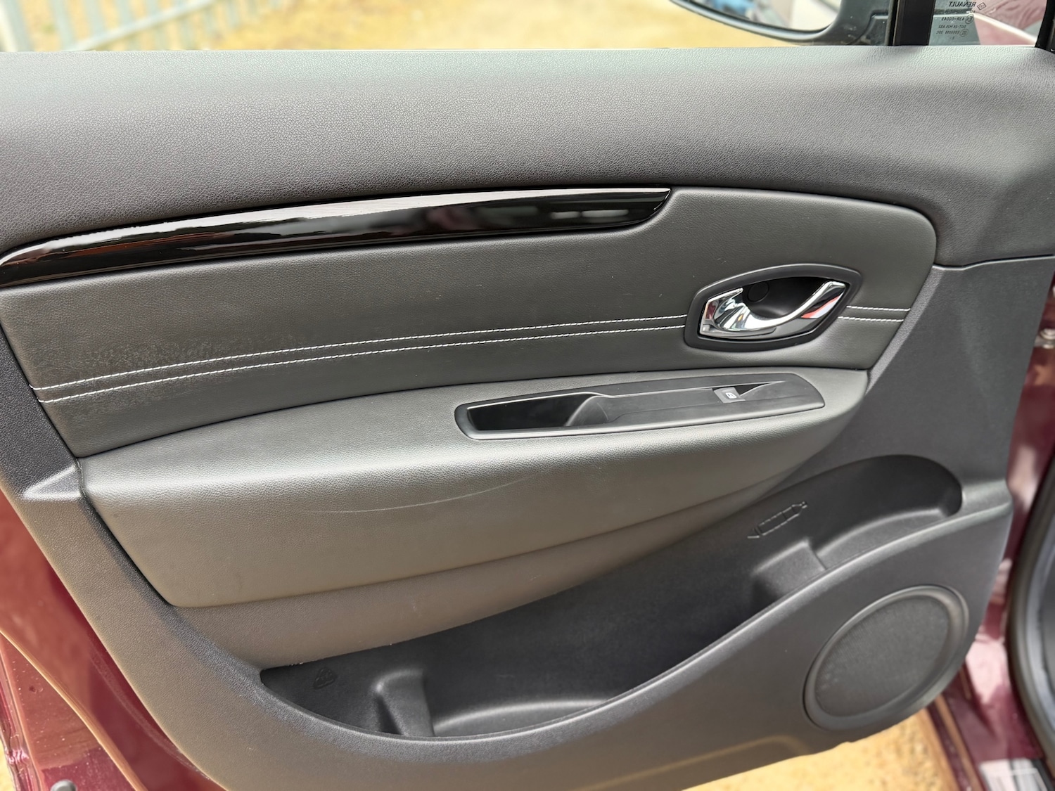 Used Renault Scenic 2013 for sale - 77394928: Photo 16