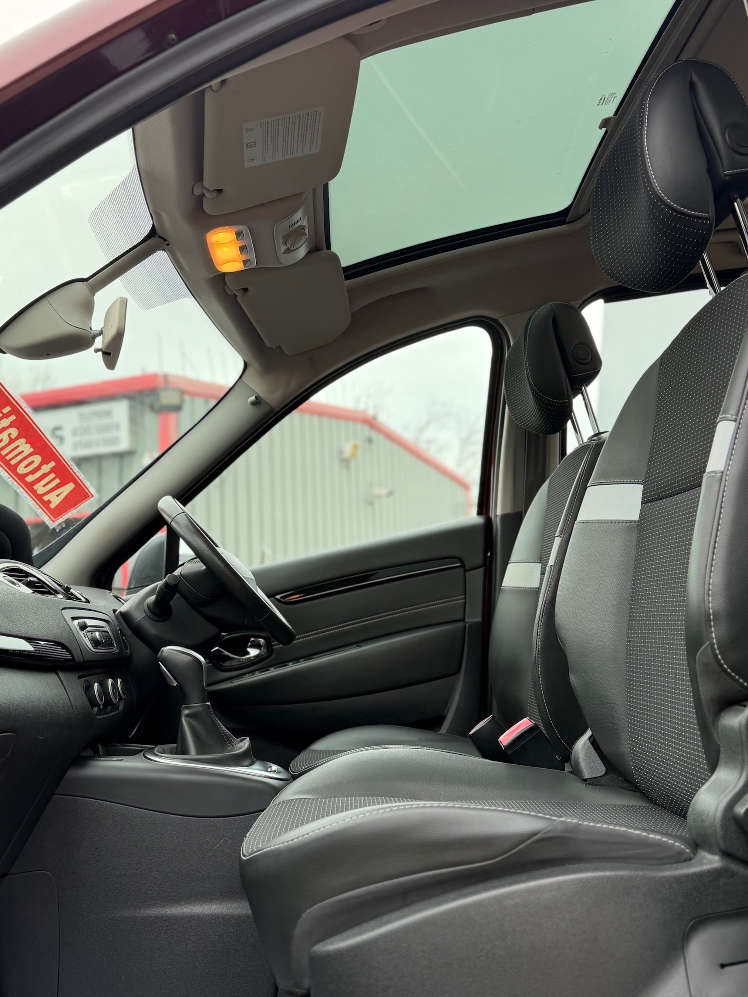 Used Renault Scenic 2013 for sale - 77394928: Photo 18