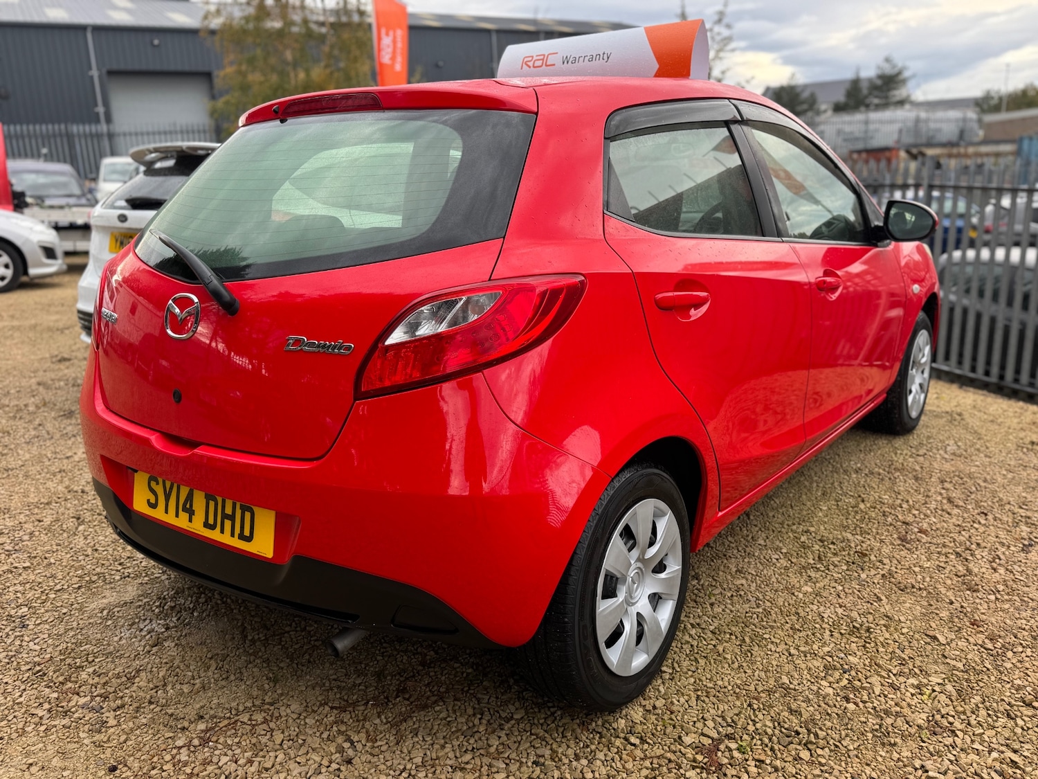 Used Mazda Mazda2 for sale - 76494991: Photo 9